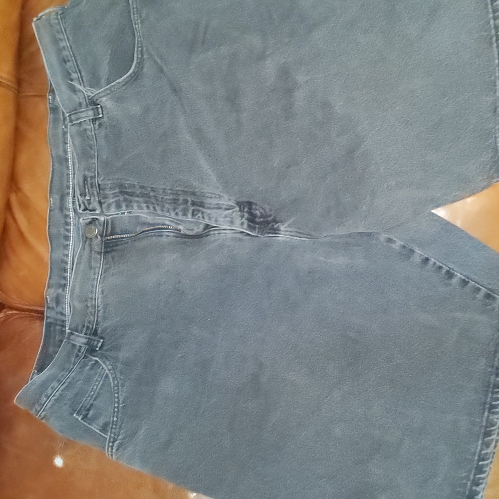Wrangler jean shorts size 42 in great condition
